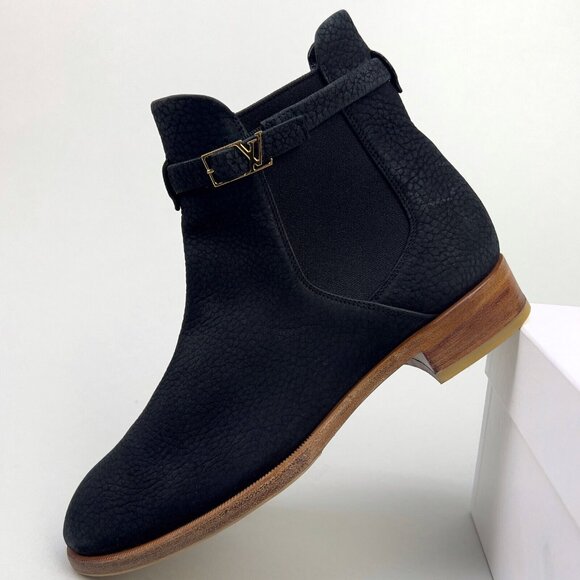 Louis Vuitton Chelsea ankle boots LV buckle navy blue nubuck 7 US or 37 EUR - Picture 10 of 14